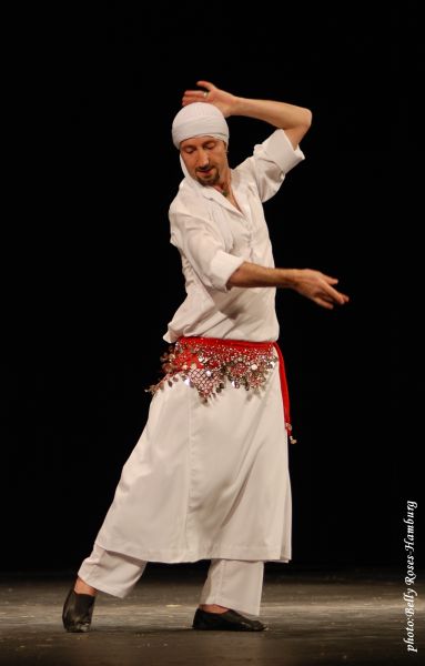 Turecký břišní tanec s prvky cikánského tance